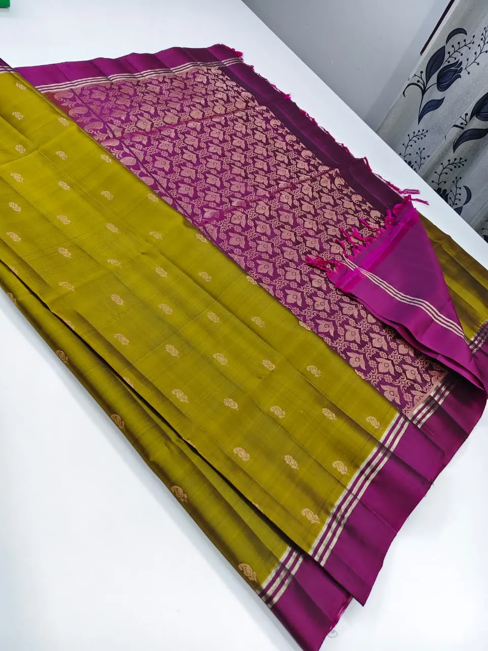 Designer Traditional Motif Kanchipuram Silk Saree